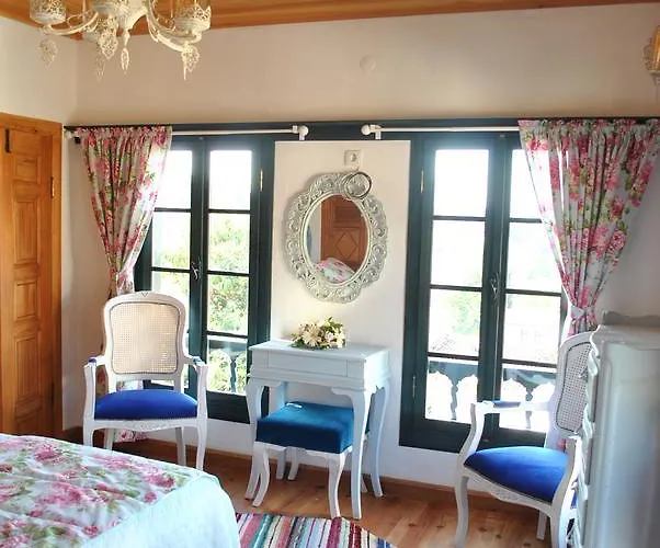 Ilya Sirince Bed & Breakfast